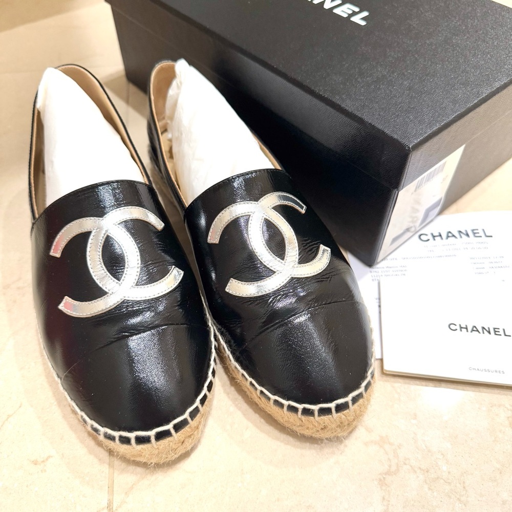 CHANEL Black Leather CC Logo Espadrille Flats 37